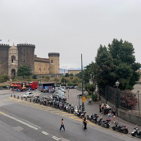 نابولي Residence Gli Angioini Srl المظهر الخارجي الصورة